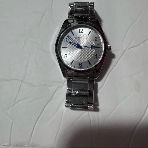 Kenneth Cole New York (EUC) Quartz Watch - Picture 4 of 8